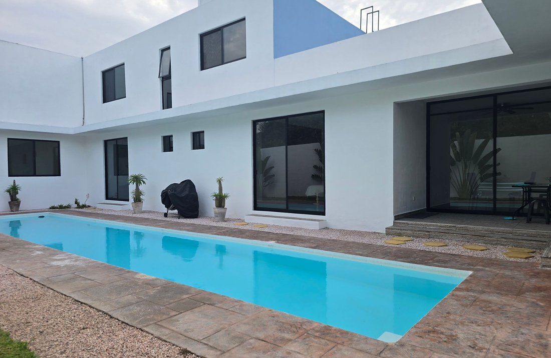 House in La Rejoyada, Yucatan, Mexico 2 - 17956864
