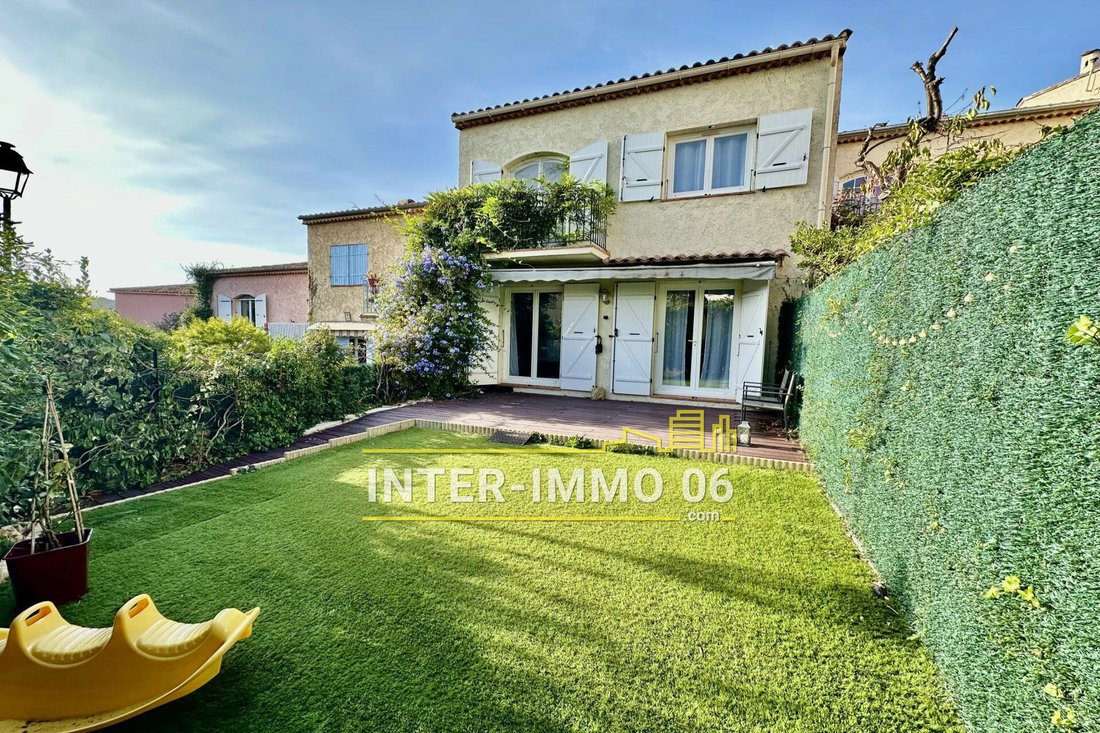 Villa in Village, Villeneuve-Loubet, France 1 - 17956554