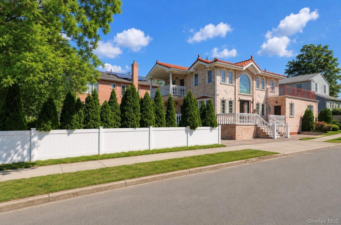 House in New York, New York, United States 2 - 17953785