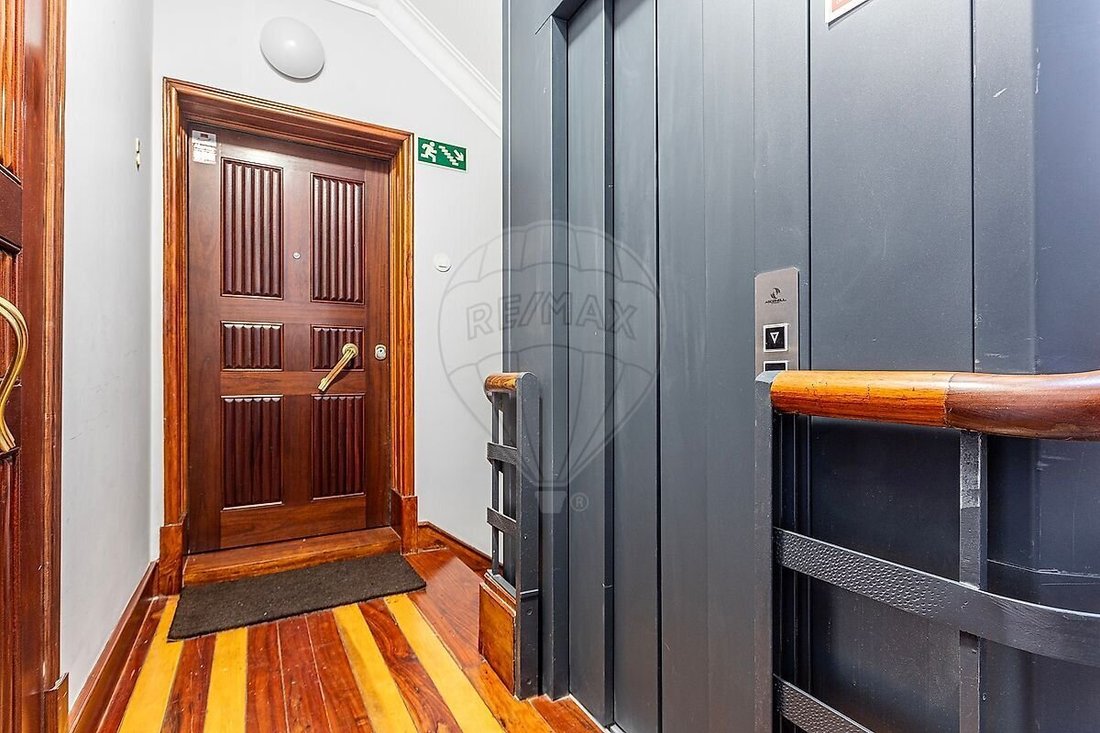 Apartment in Avenidas Novas, Lisbon, Portugal 3 - 17956577
