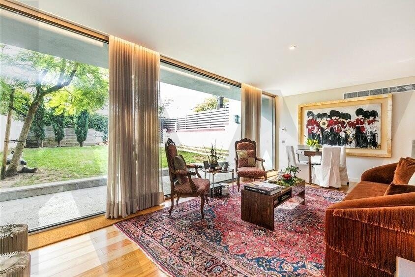 Townhouse in Campolide, Lisbon, Portugal 1 - 14822719