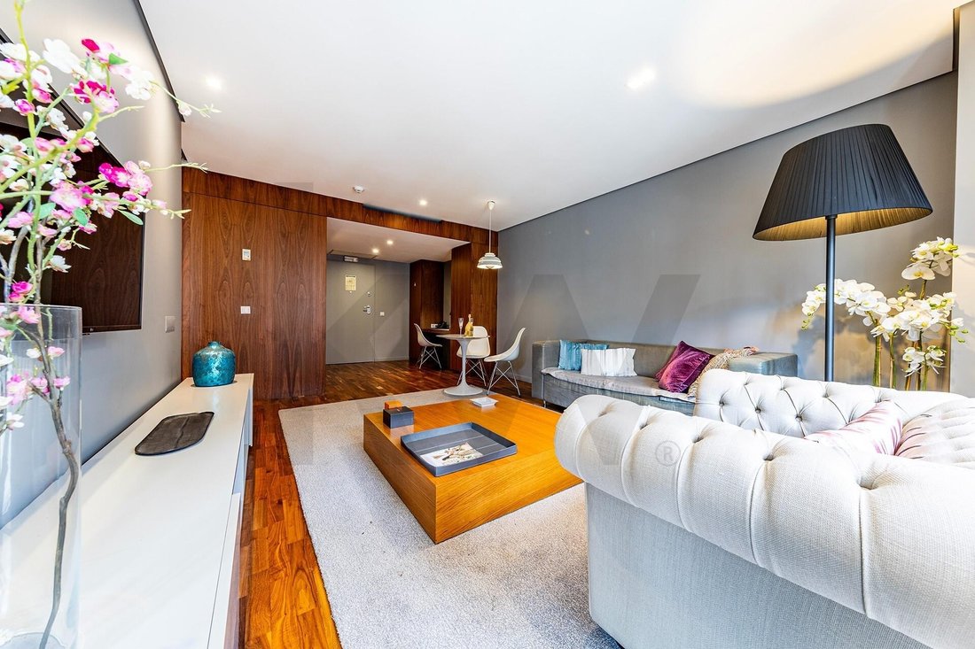 Apartment in Santo Antonio, Lisbon, Portugal 2 - 17956767
