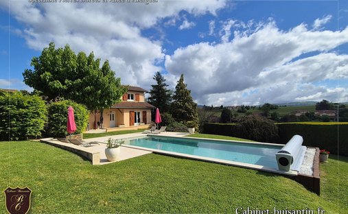 House in Arrondissement of Villefranche-sur-Saône, Auvergne-Rhône-Alpes, France 1