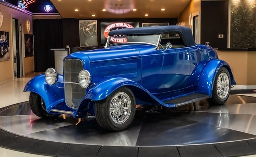 Dearborn Deuce! 350ci V8  700R4 OD Auto  TCI Chassis  4W Disc  A/C  All Steel in Plymouth, United States 1