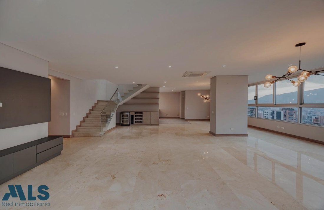 Apartment in Medellín, Antioquia, Colombia 2 - 17956449