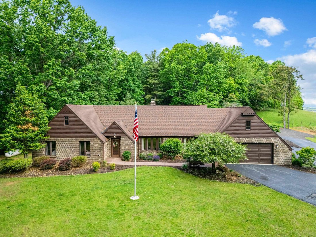 House in Swoope, Virginia, United States 1 - 17956197