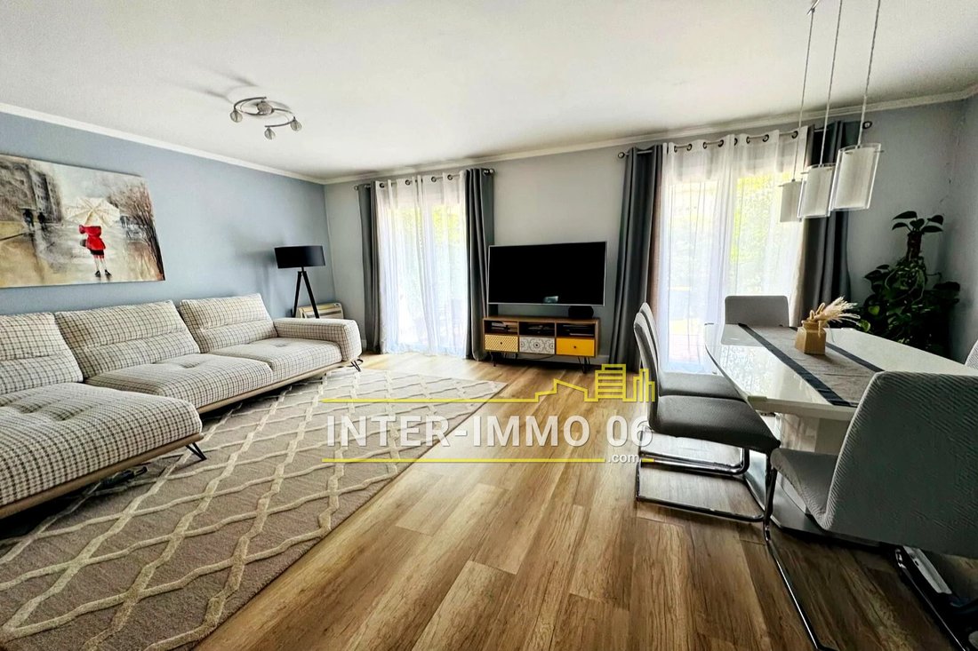 Villa in Village, Villeneuve-Loubet, France 2 - 17956554