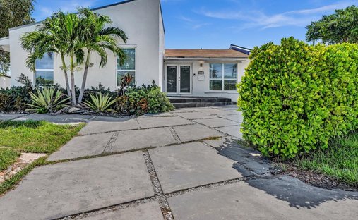 House in North Miami Beach, Florida, United States 1