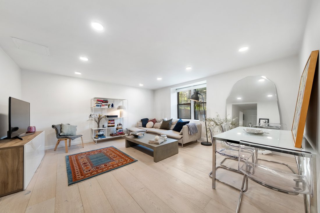 Condo in White Plains, New York, United States 1 - 17956409