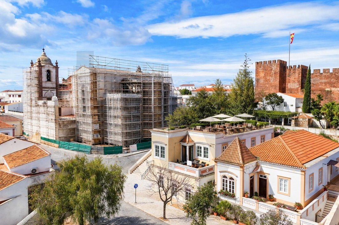 Silves, Algarve, Portugal 4 - 17956753