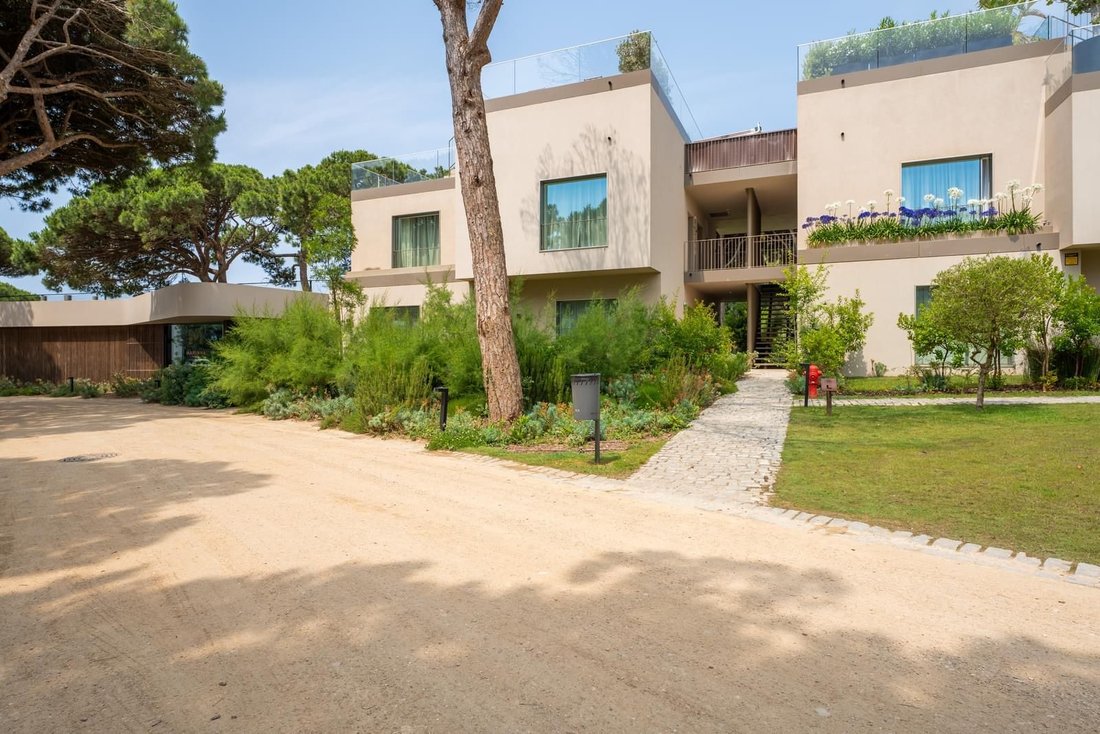 Apartment in Cascais e Estoril, Lisbon, Portugal 5 - 17957375