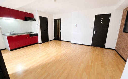 Condo in Chiba, Chiba, Japan 1