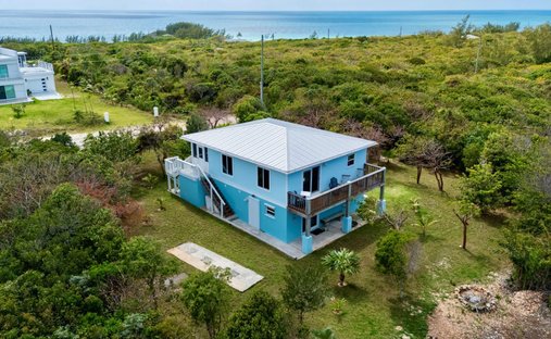 House in Alice Town, North Eleuthera, The Bahamas 1