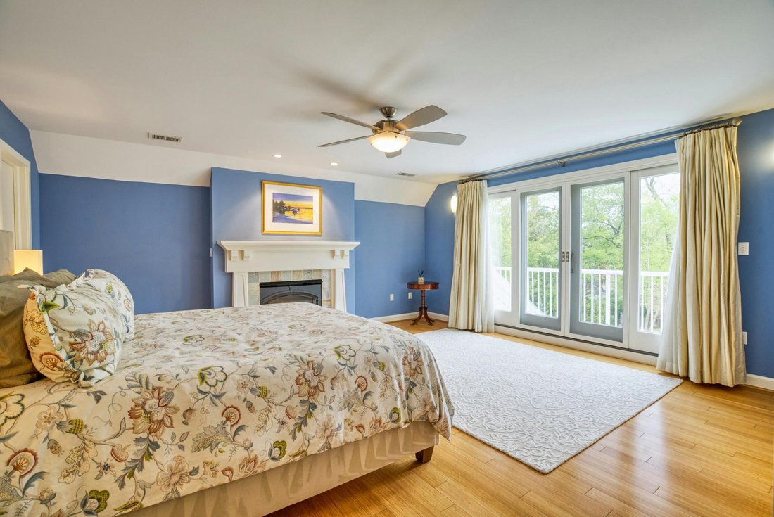 House in West Falls Church, Virginia, United States 4 - 17956687
