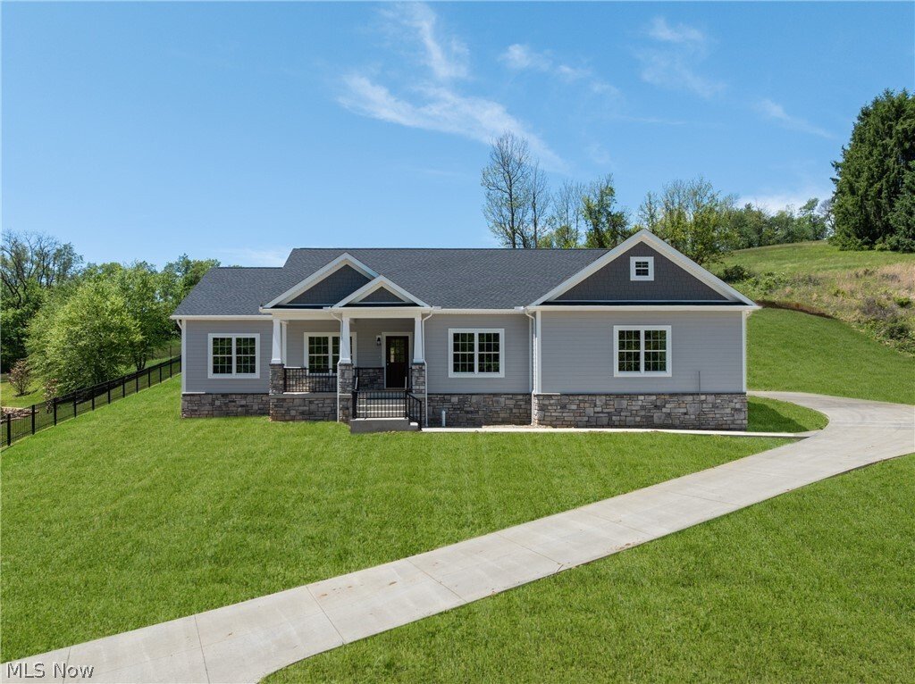 House in Valley Grove, West Virginia, United States 1 - 17956122