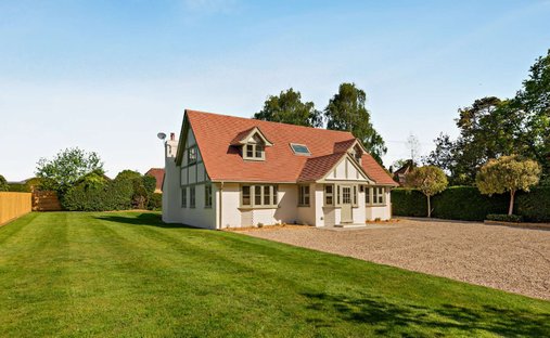 Casa a Woking, Inghilterra, Regno Unito 1