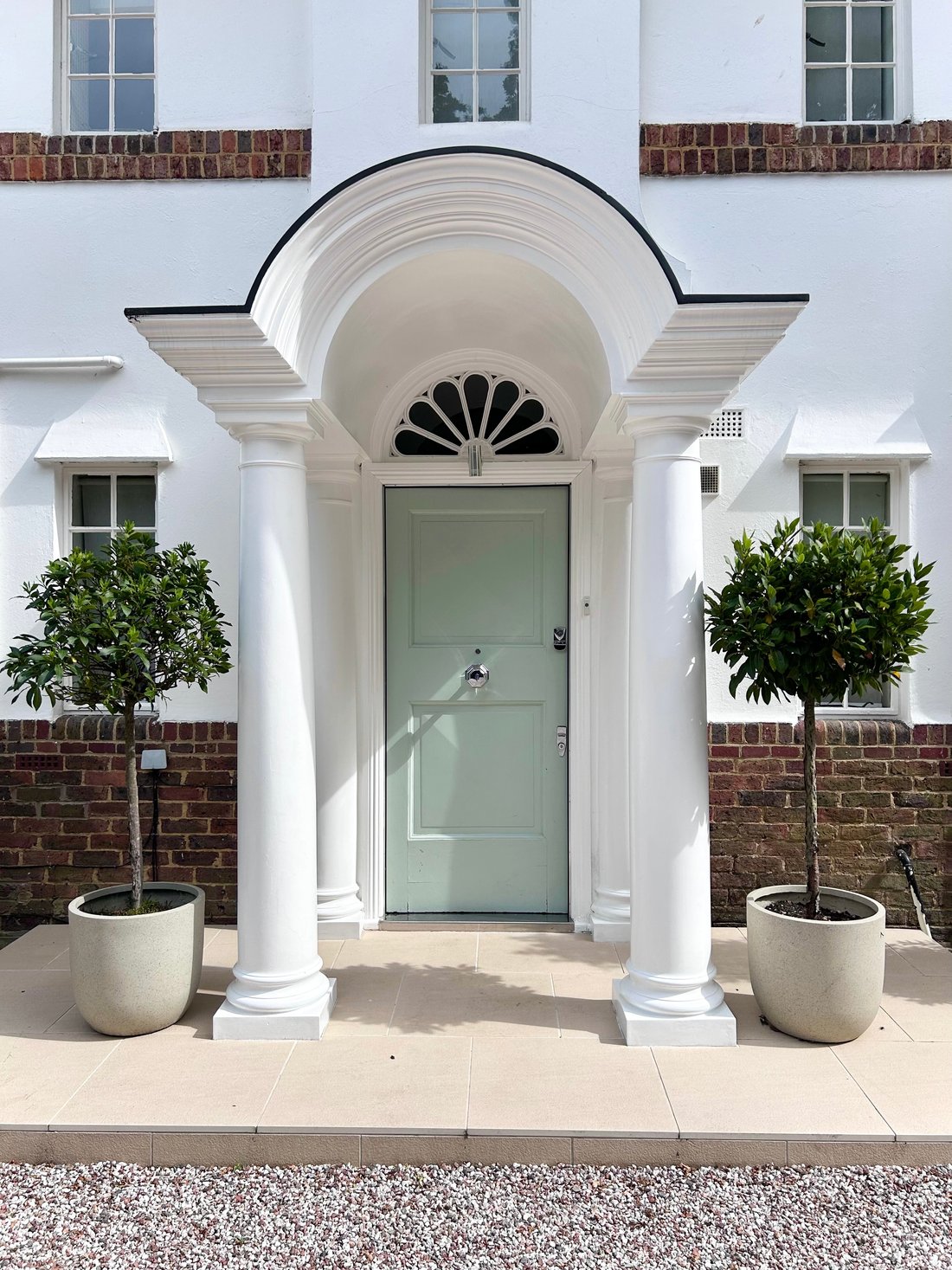 Haus in Kingswood, Reigate and Banstead, England 2 - 17956044
