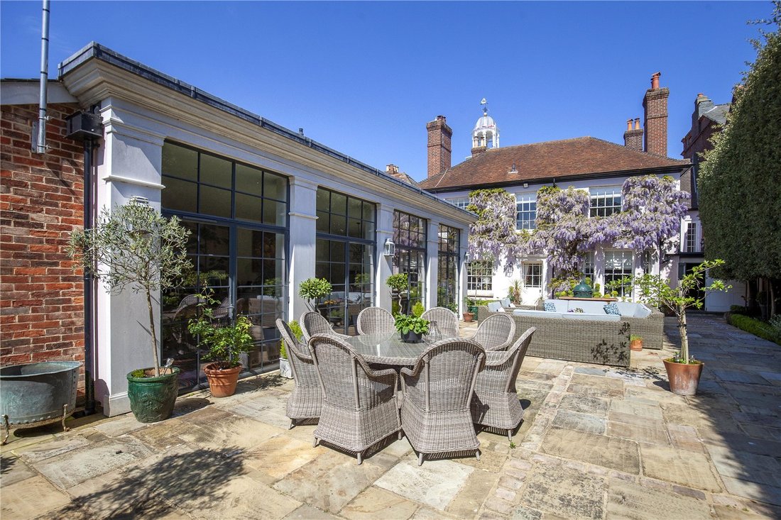 House in Lymington, England 1 - 17956649