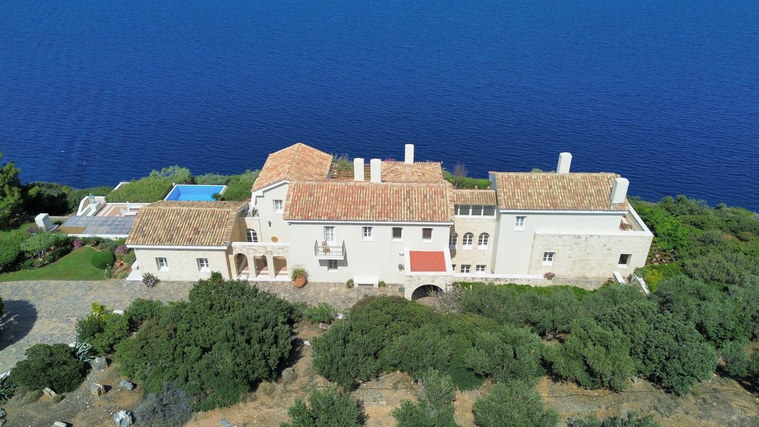 Villa in Community of Elounta, Agios Nikolaos Municipal Unit, Greece 2 - 16102722