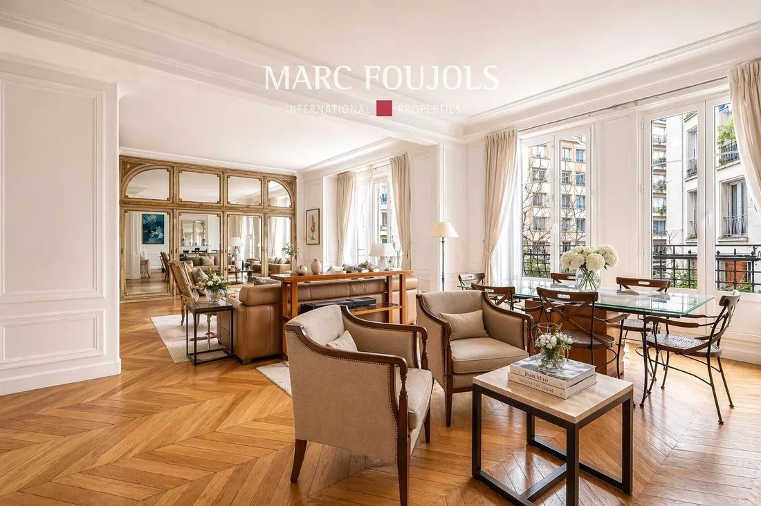 Apartment in Muette Nord, Paris 16e Arrondissement, Paris 4 - 17956895
