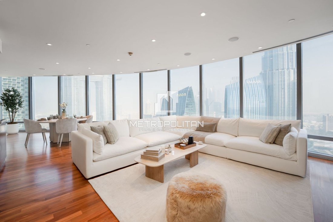 Apartment in Burj Khalifa Lake, Downtown Dubai, Dubai 1 - 17957008