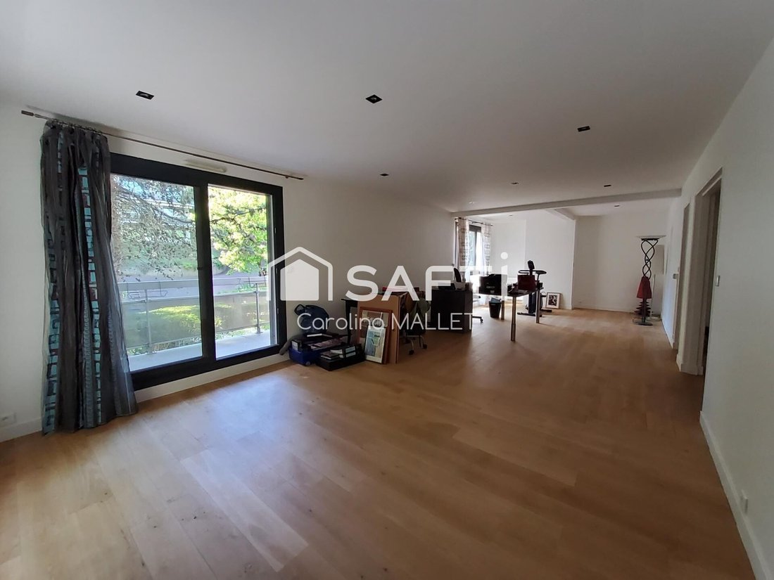Apartment in Jardin Parisien, Clamart, France 2 - 17843125