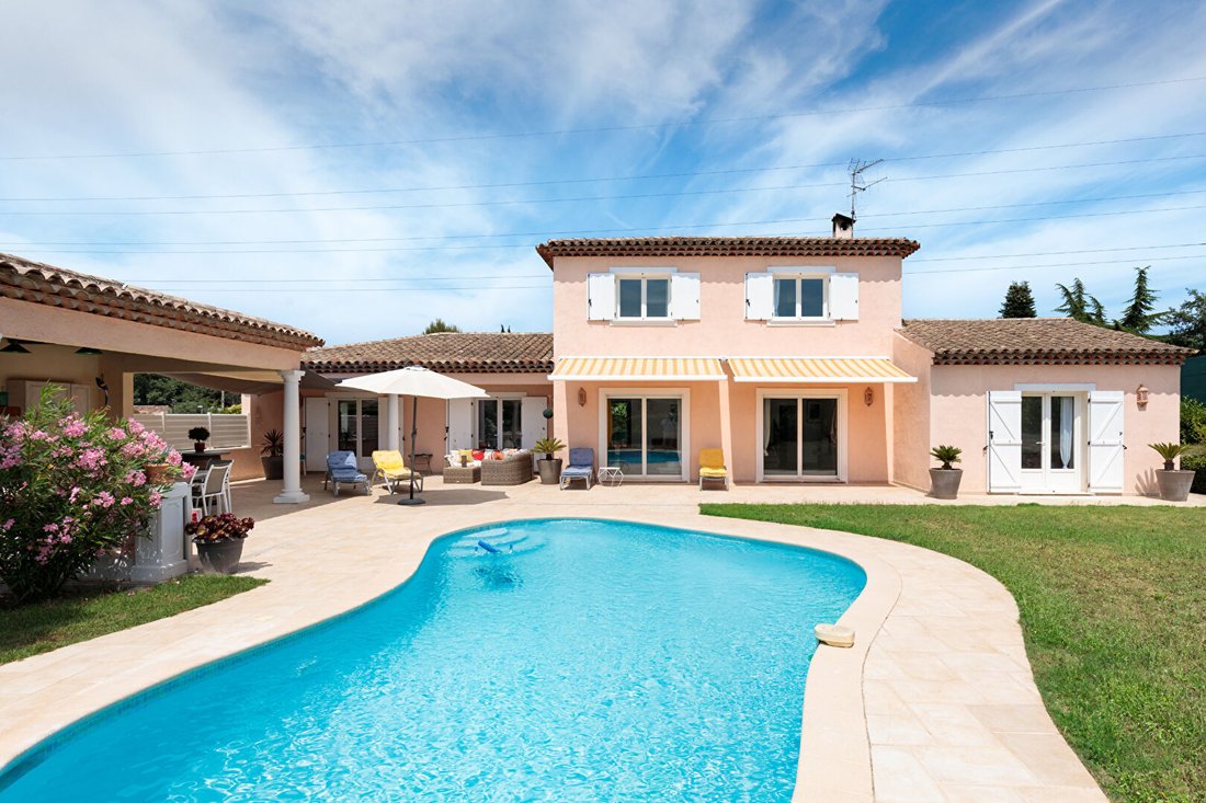 Villa in Grand'Piece-Les Plaines, Mouans-Sartoux, France 3 - 17956969
