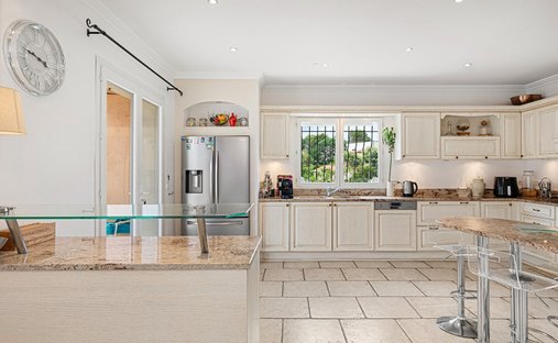 Villa in Grand'Piece-Die Ebenen, Mouans-Sartoux, Frankreich 1