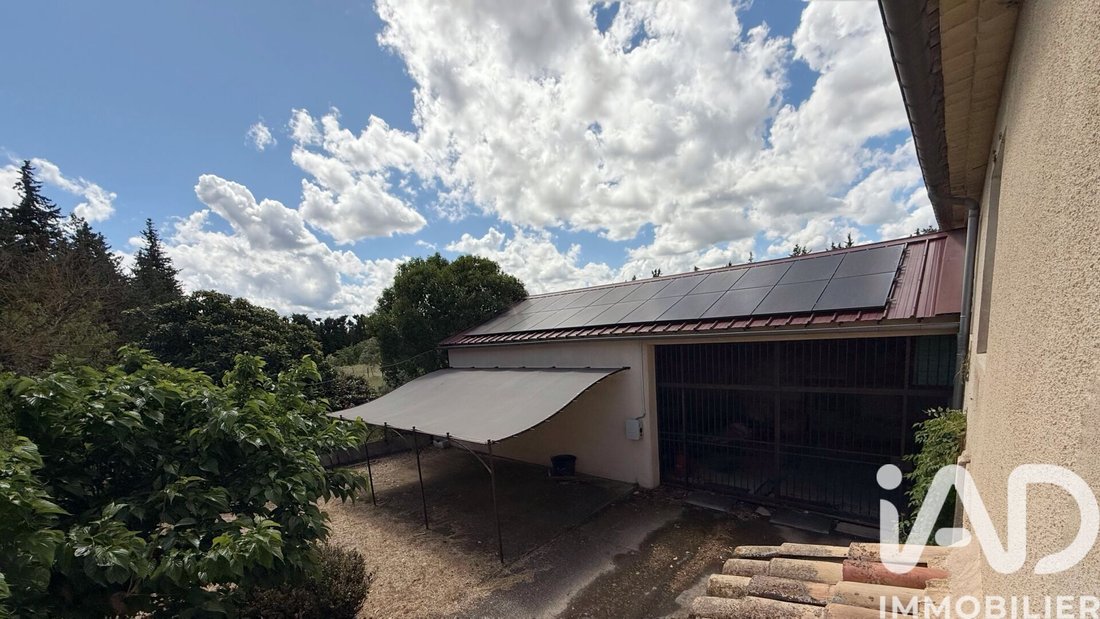 House in Cavaillon, Provence-Alpes-Côte d'Azur, France 4 - 17959315