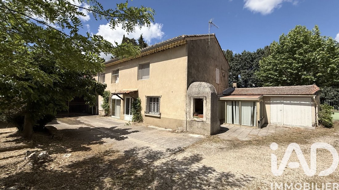 House in Cavaillon, Provence-Alpes-Côte d'Azur, France 1 - 17959315