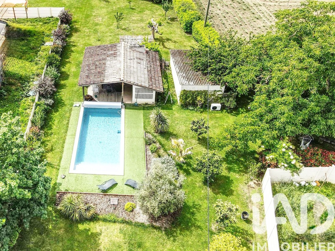 House in Saint-Martin-Petit, Nouvelle-Aquitaine, France 3 - 17775280