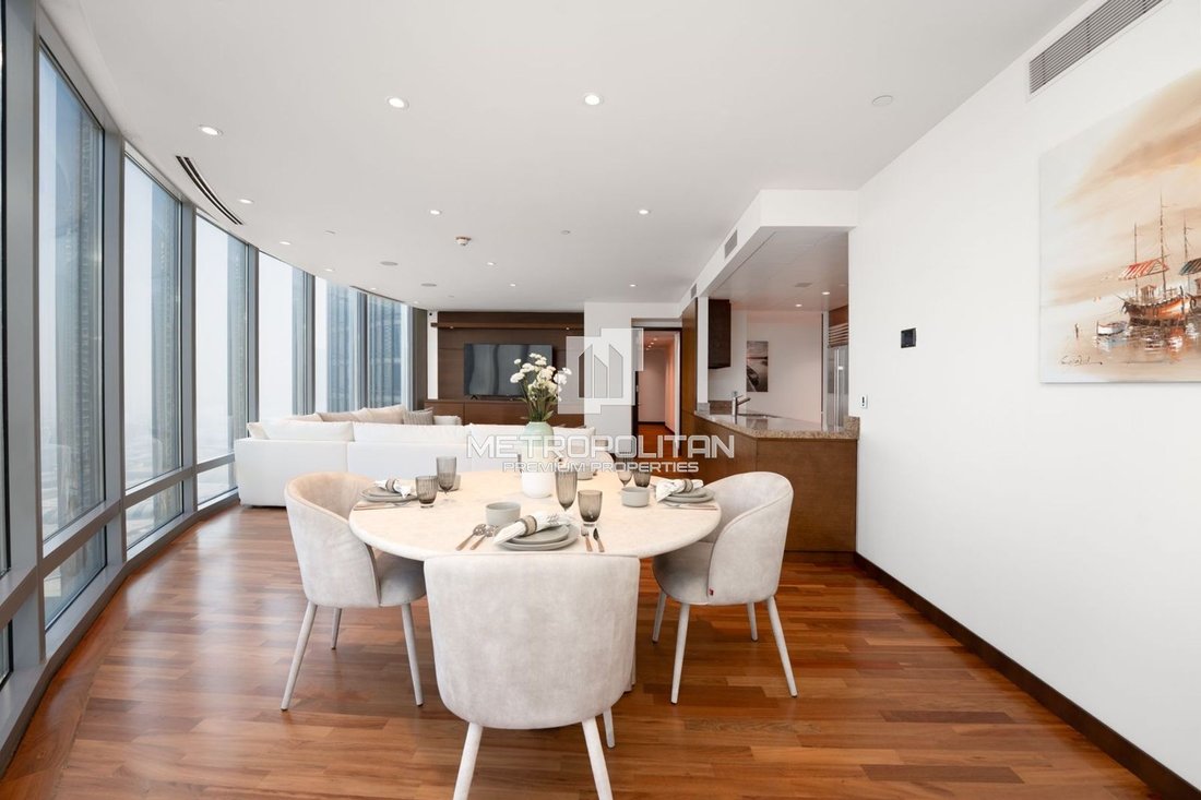 Apartment in Burj Khalifa Lake, Downtown Dubai, Dubai 3 - 17957008