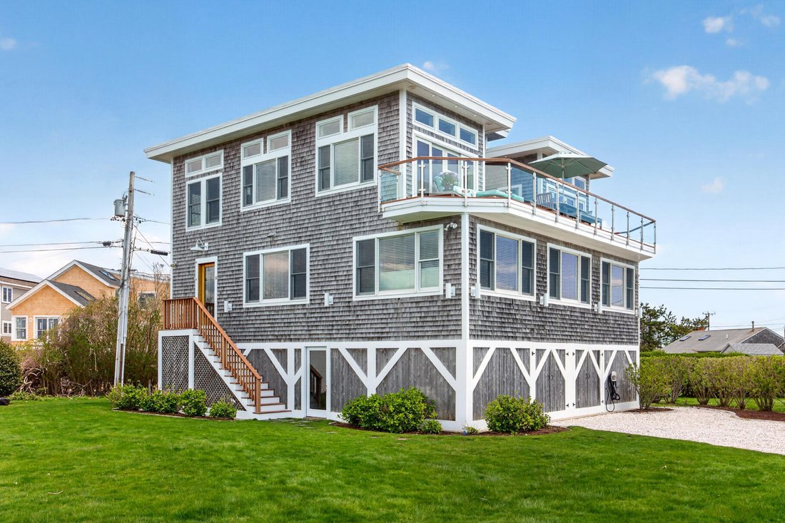 House in Falmouth, Massachusetts, United States 2 - 17956925