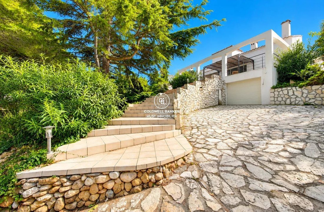 Villa in Village Sud, Canet-en-Roussillon, France 5 - 17389077