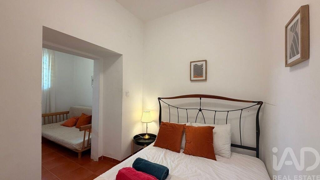Arroios, Lisbon, Portugal 5 - 17957412
