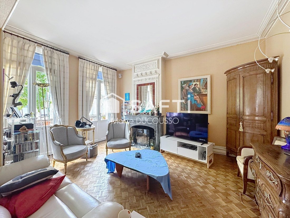 House in Castillon-la-Bataille, Nouvelle-Aquitaine, France 2 - 17957595