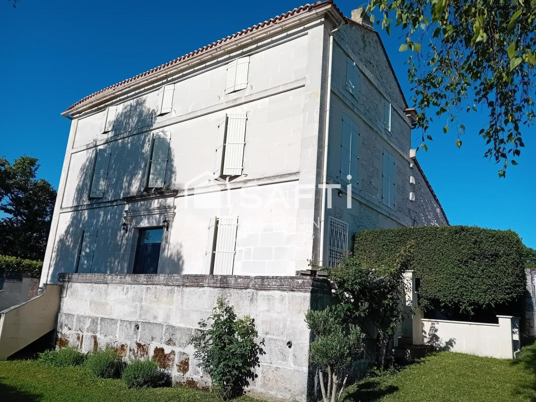 House in Hiersac, Nouvelle-Aquitaine, France 2 - 17713448