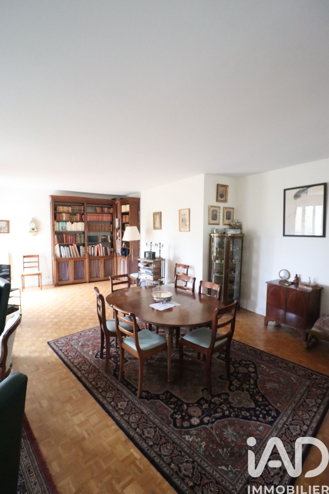 Apartment in Notre Dame, Versailles, France 5 - 17958882