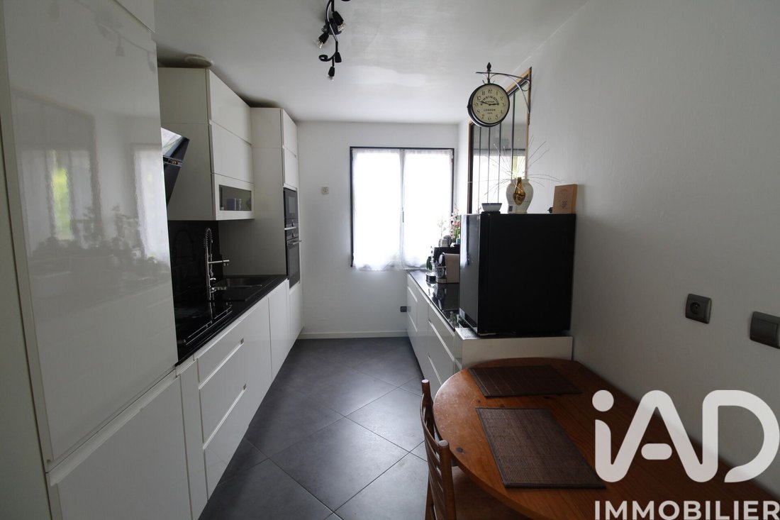 House in Les Champs Guillaume, Cormeilles-en-Parisis, France 4 - 17944238