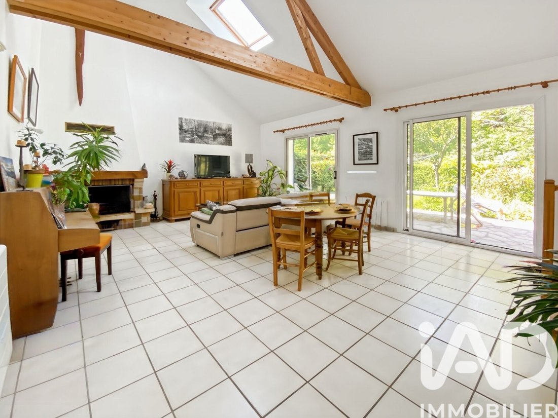Maison à Yerres, Île-de-France, France 2 - 17959256