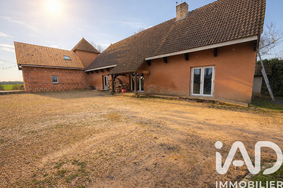 House in Saint-Martin-en-Bresse, Bourgogne – Franche-Comté, France 2 - 17313677
