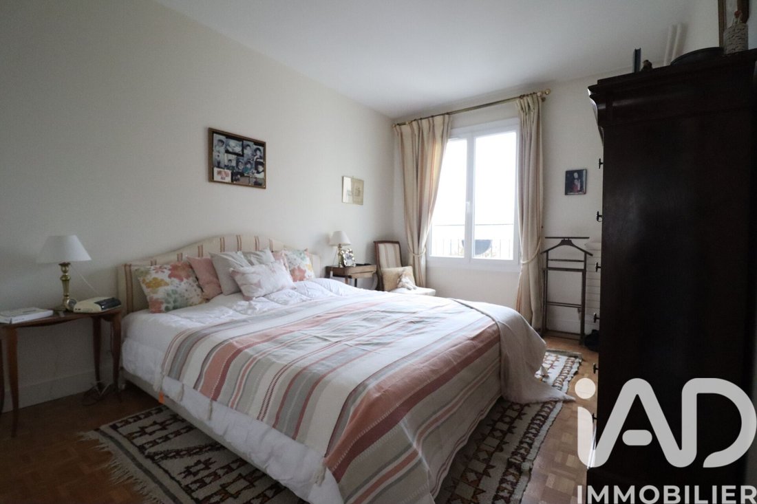 Apartment in Notre Dame, Versailles, France 2 - 17958882