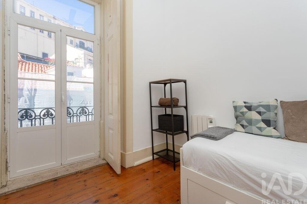 Apartment in Santa Maria Maior, Lisbon, Portugal 5 - 17957435