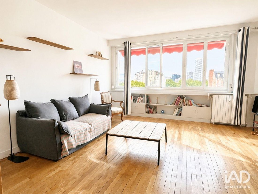 Apartment in Saint James-Général Koenig, Neuilly-sur-Seine, France 1 - 17959119