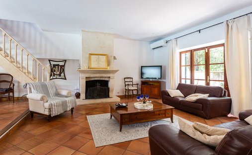 Chateau With Outbuilding And Private Beach In Provence