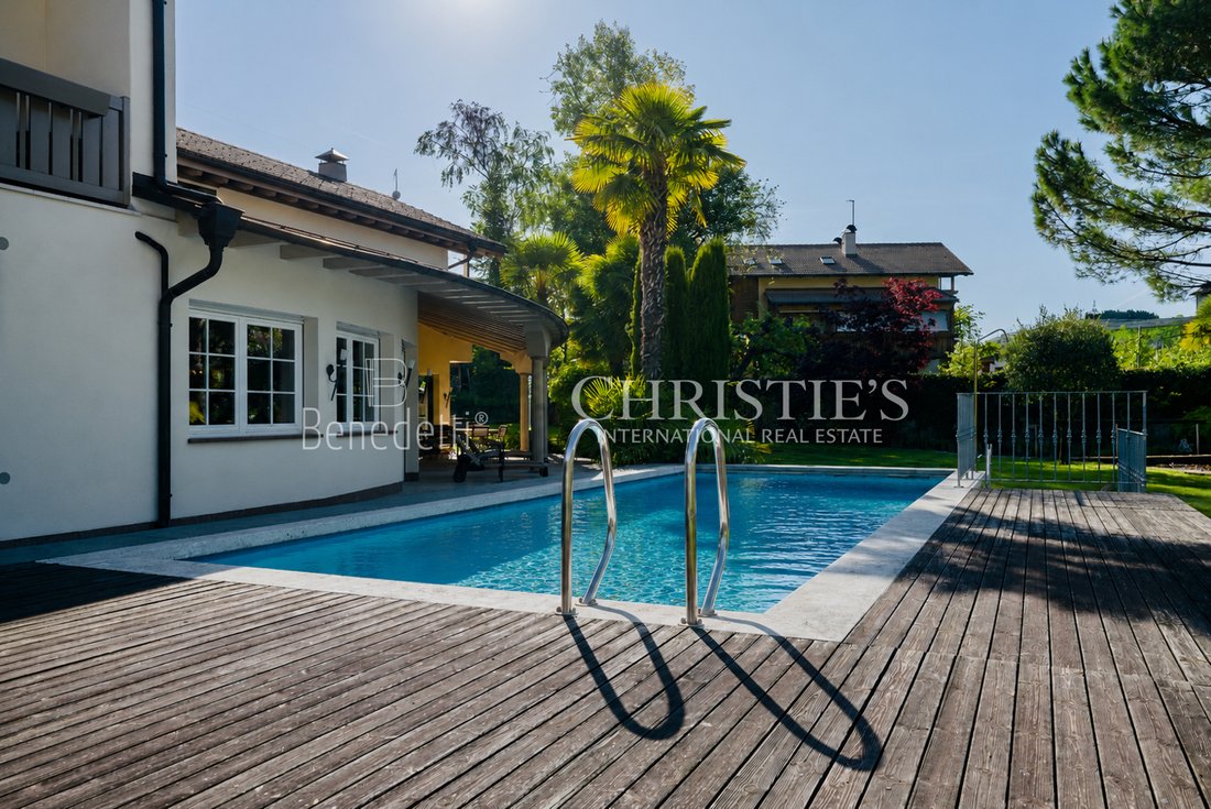 Villa in Foiana / Völlan, Trentino – Alto Adige/Südtirol, Italy 1 - 17008506