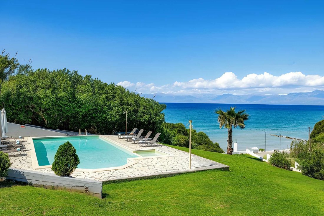 Villa in Northern Corfu, Peloponnese, Western Greece and the Ionian, Greece 3 - 17957188