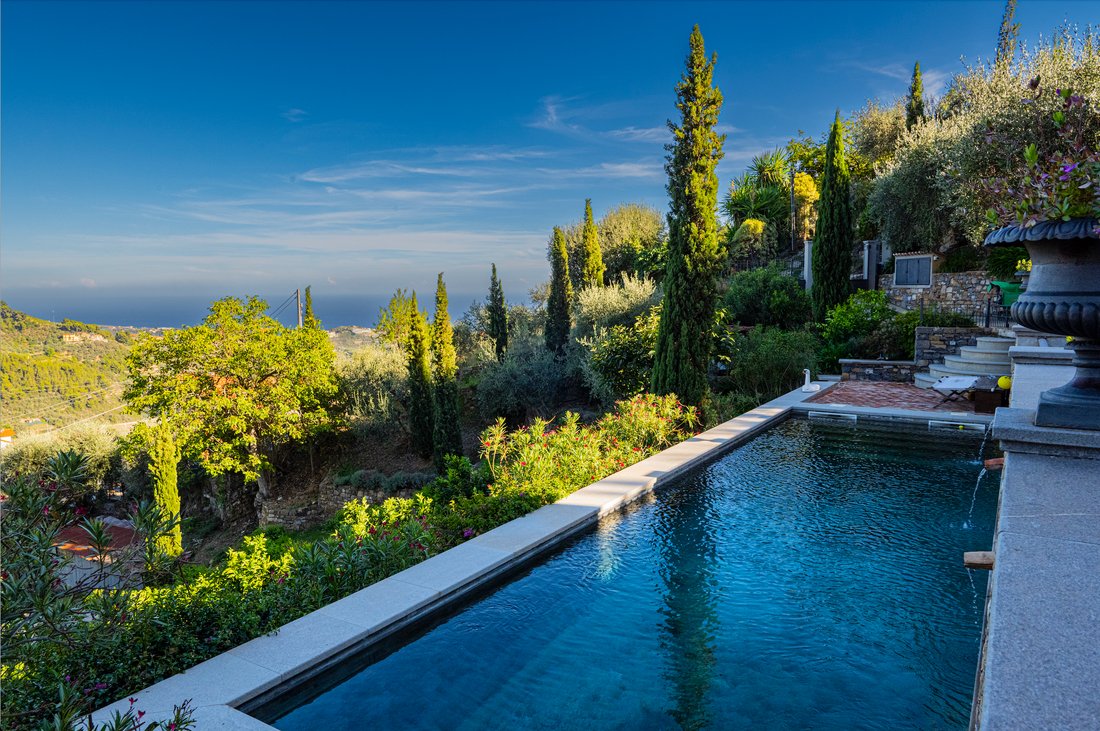 Estate in North Periphery, Sanremo, Liguria 2 - 17945820