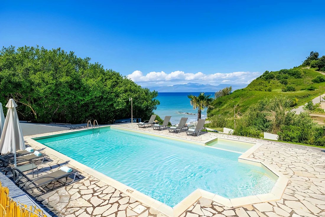 Villa in Northern Corfu, Peloponnese, Western Greece and the Ionian, Greece 4 - 17957188
