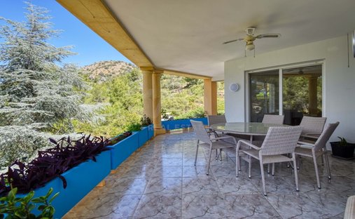 Chalet a Muntanya de la Sella, Pedreguer, Comunità Valenzana 1